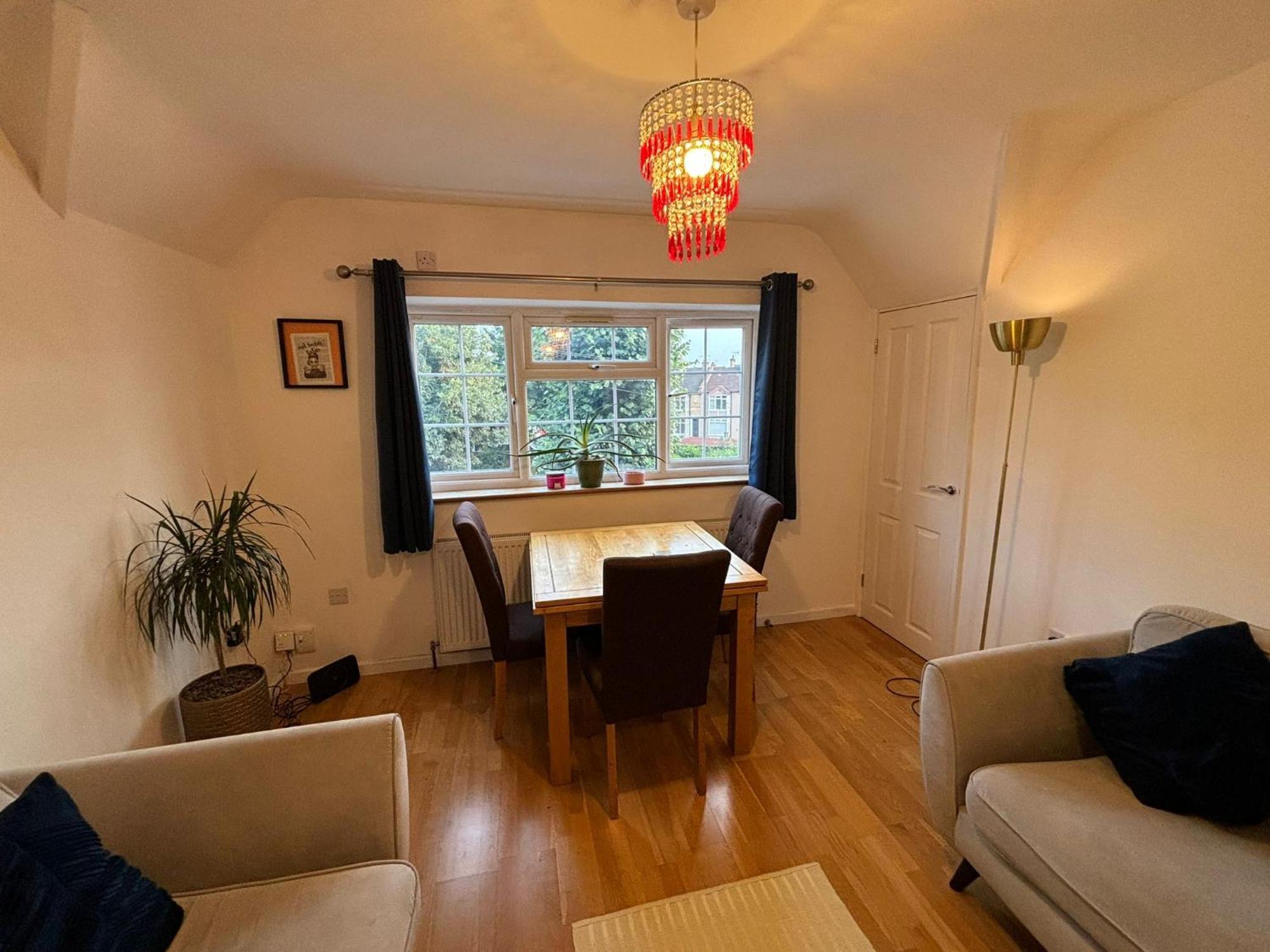 Séjour chez l'habitant Cosy Shared Flat - Self Check-in, Free Street Parking *